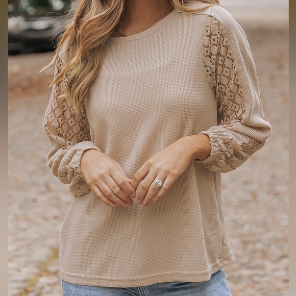 Beige Lace Sleeve Waffle Knit Top - Picture 3 of 9
